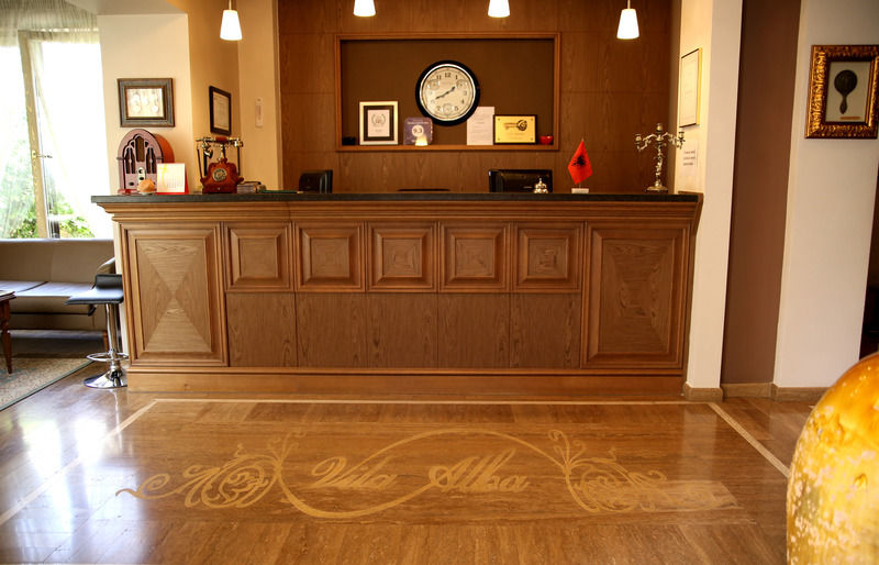 Oxford Hotel Тирана Екстер'єр фото