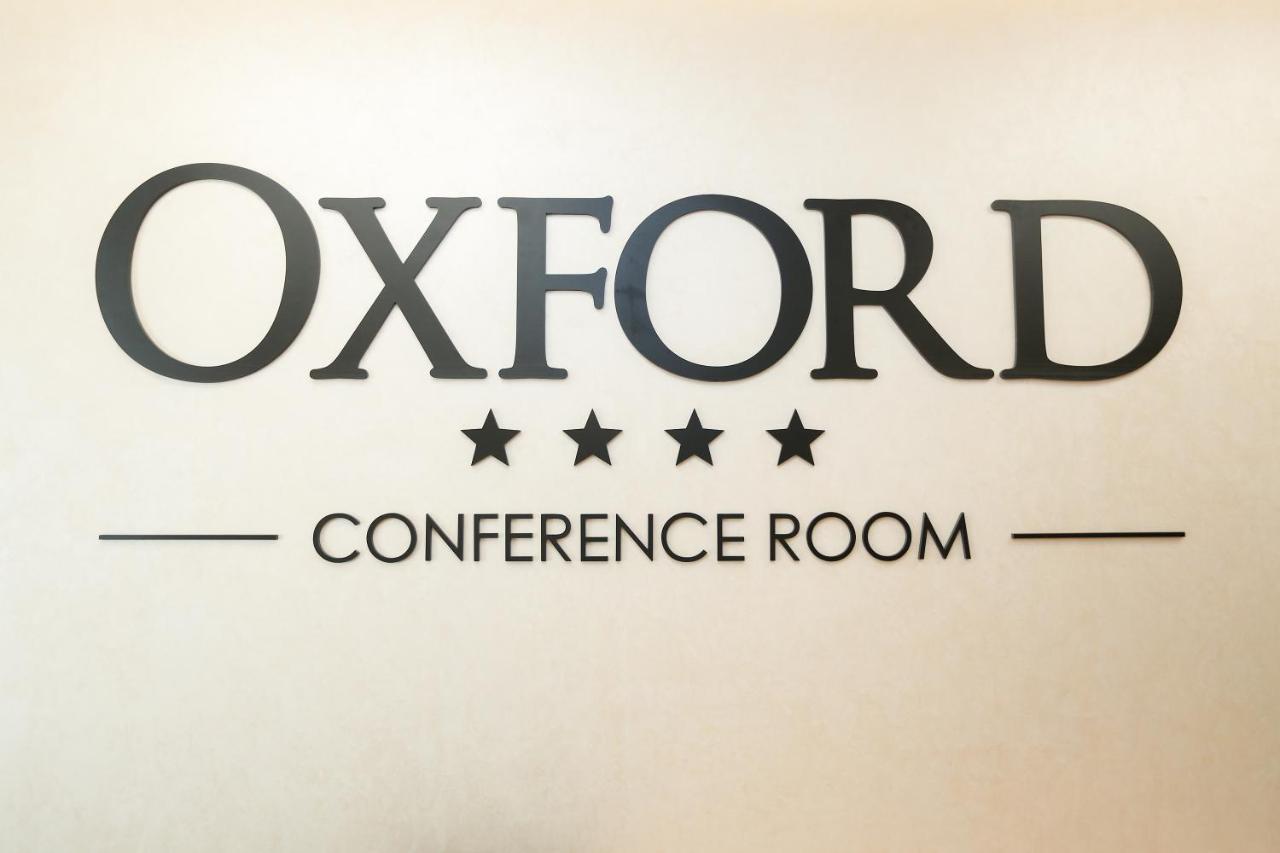 Oxford Hotel Тирана Екстер'єр фото